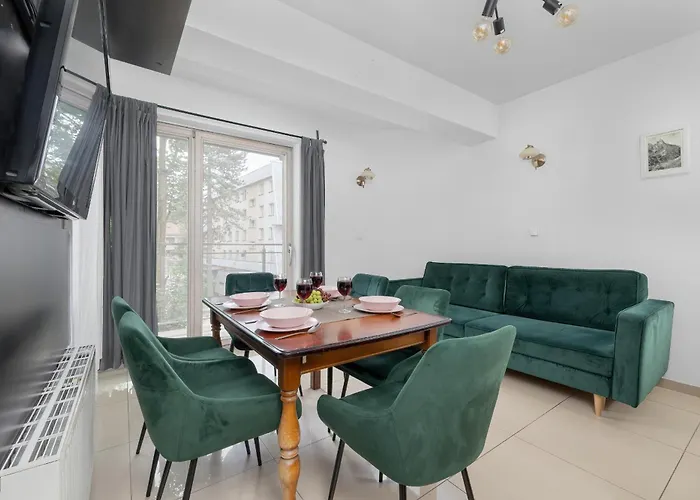 Przestronne Apartamenty W Zakopanem Z Trzema Sypialniami I Parkingiem By Noclegi Renters